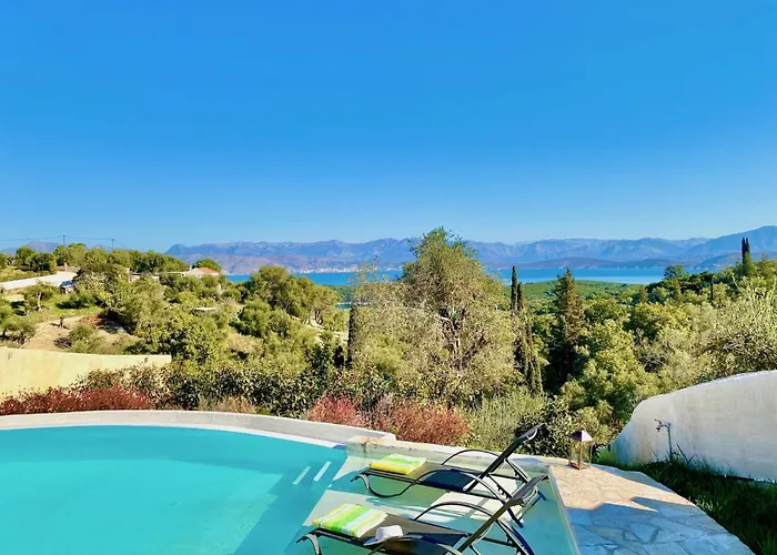 Luxury Artemisia With Private Pool Karyotikon