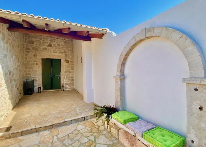 Luxury Artemisia With Private Pool Villa